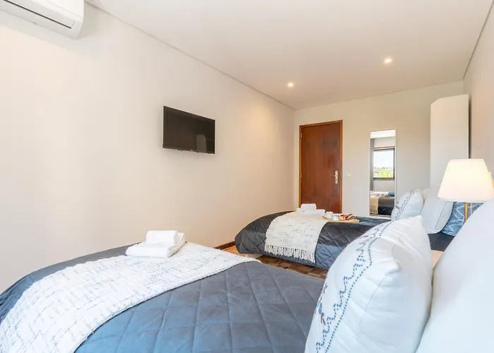 Апартаменты Host Wise - Bright And Elegant Urban Flat With Balcony *