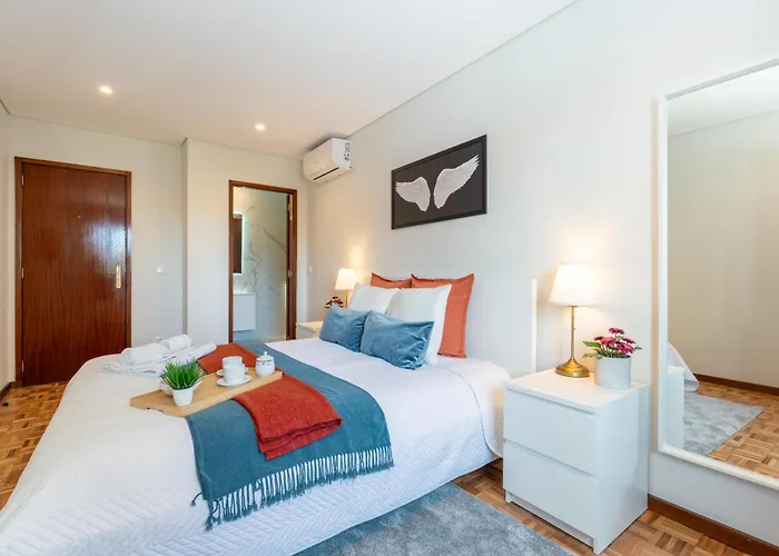 شقة Host Wise - Bright And Elegant Urban Flat With Balcony بورتو